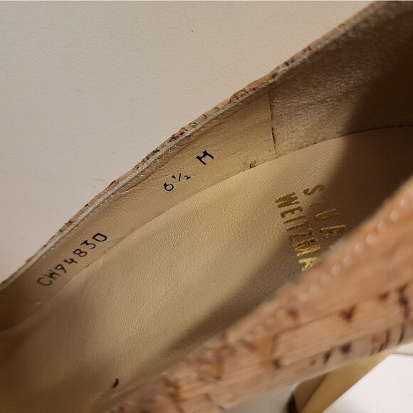 NIB Stuart Weitzman Cork Leather Peep Toe Curved Gold Heel Pumps sz.6.5 Ret $425 - Picture 11 of 14